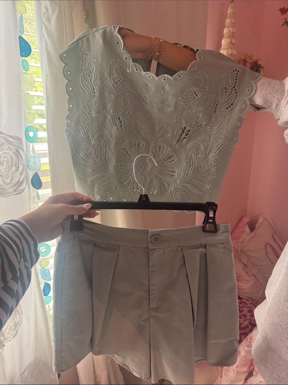 anabelle by mabel  Pale Sage Scalloped set